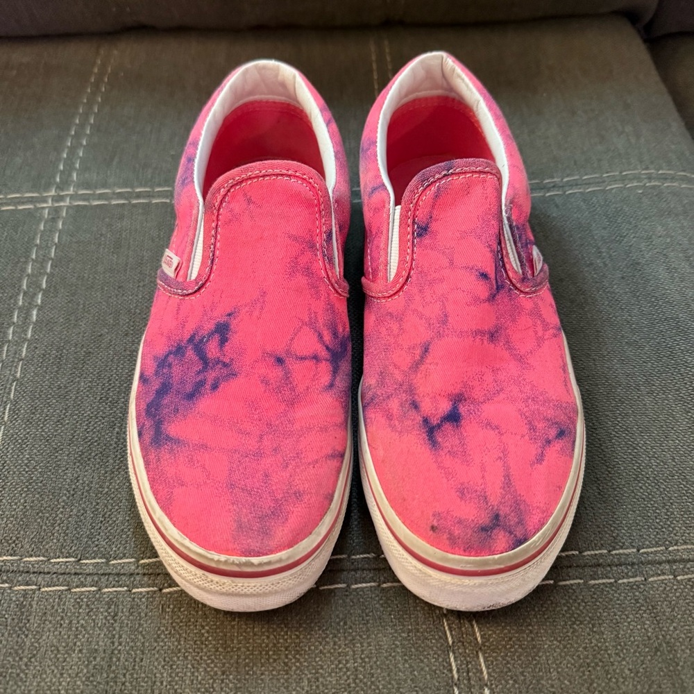 GUD🎀 Pink & Blue Vans Classic Slip On Sneakers - Picture 2 of 7